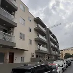 Marija Block St Julian's 아파트 *
