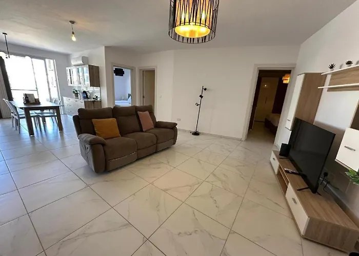 Apartment Marija Block St Julian's Is-Swieqi