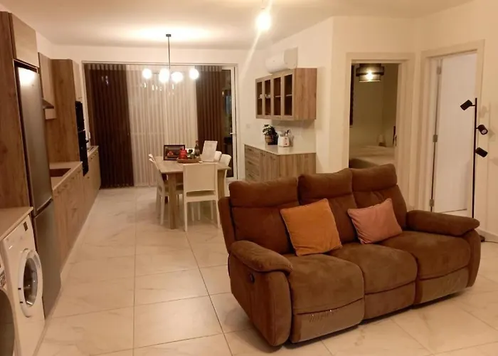 Apartment Marija Block St Julian's Is-Swieqi