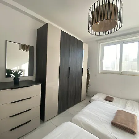 St Julian Apartment Number 8 Lejlighed San Pawl il-Baħar