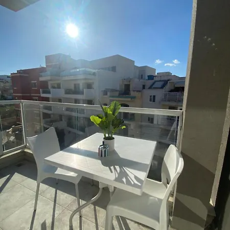 Lejlighed St Julian Apartment Number 8