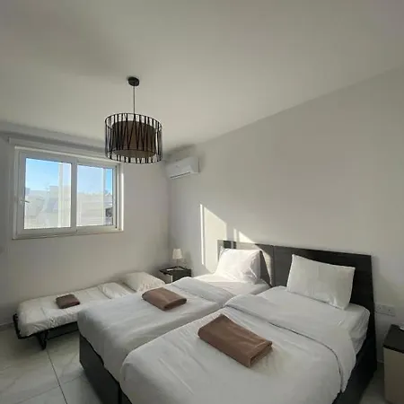 Marija Block St Julian's Appartement *