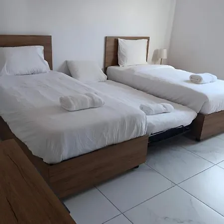 Marija Block St Julian's Apartament *