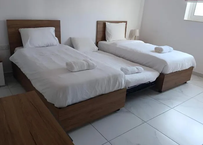 Marija Block St Julian's Apartament *